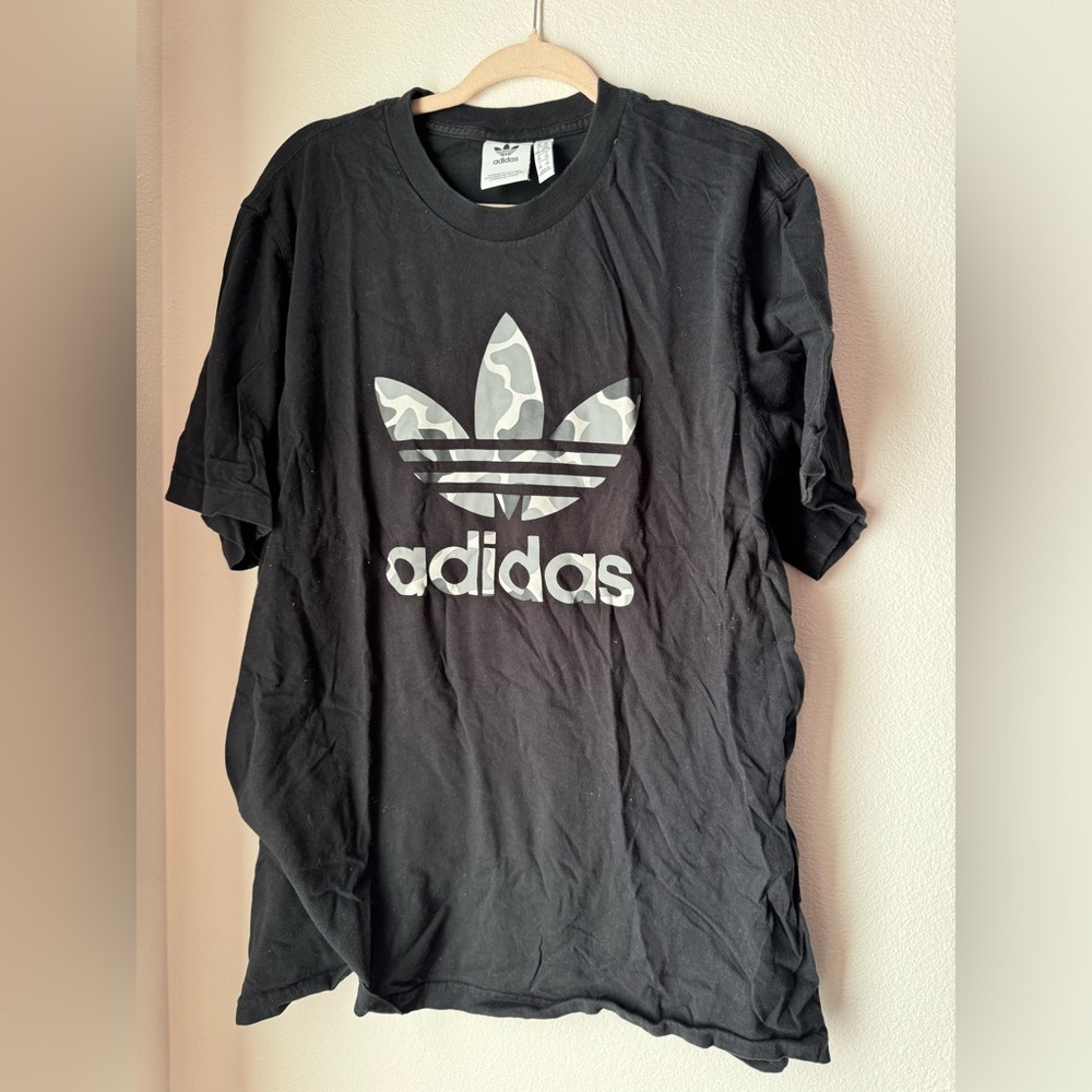 Adidas 2XL T-shirt